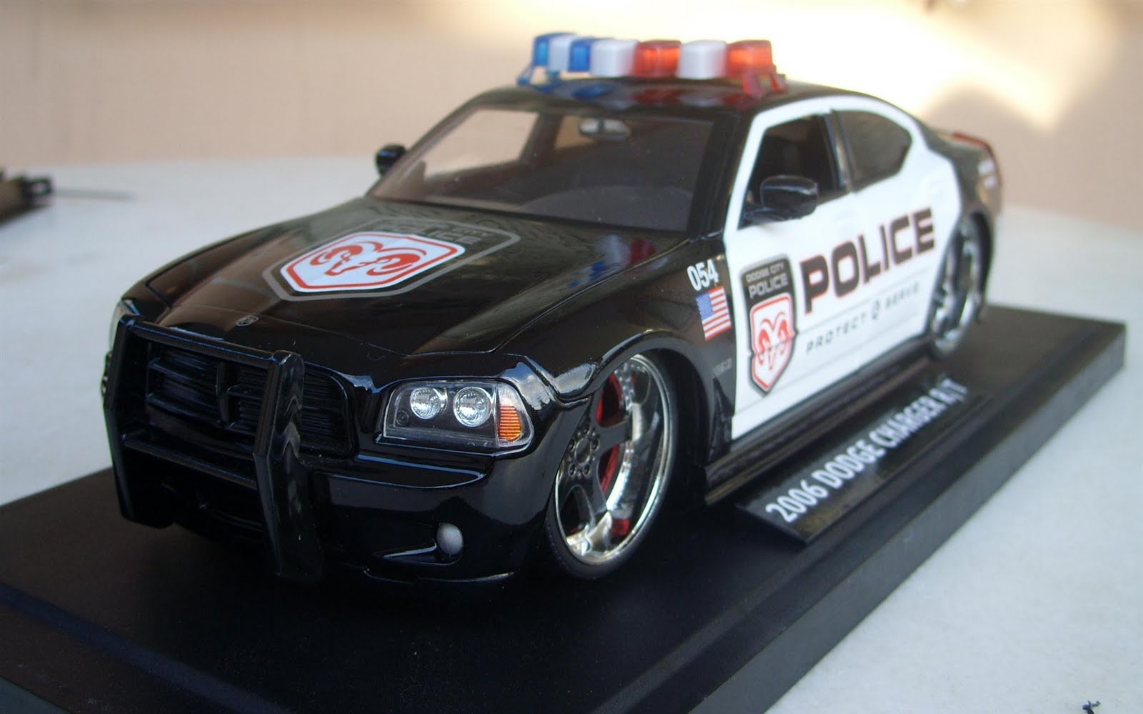 Dodge Charger srt8 Police