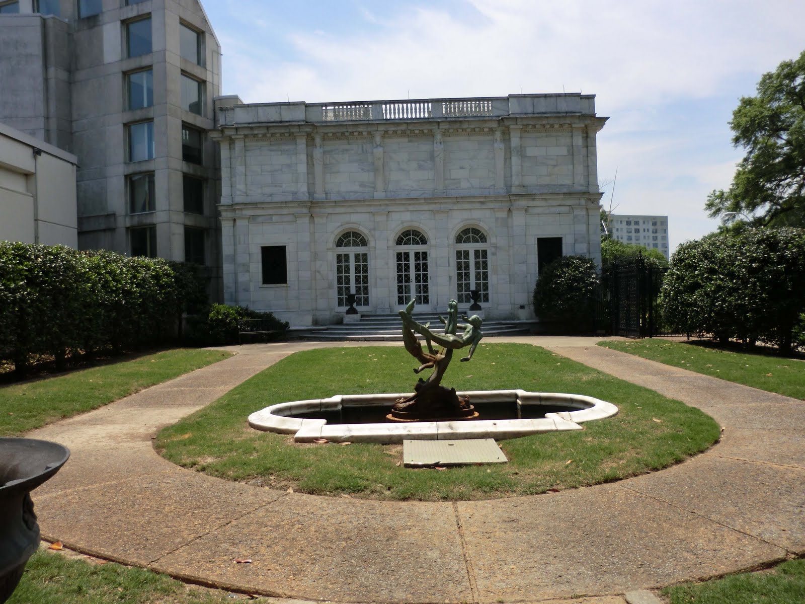 The Devoted Classicist The Memphis Brooks Museum of Art and Architect