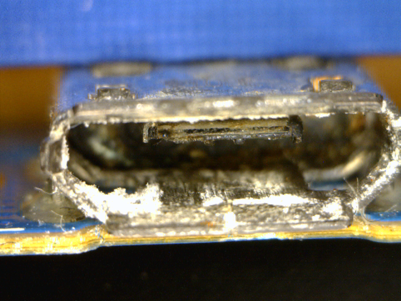 Japan Mobile Tech Replacing a damaged USB port on a Galaxy Nexus (SC04D)
