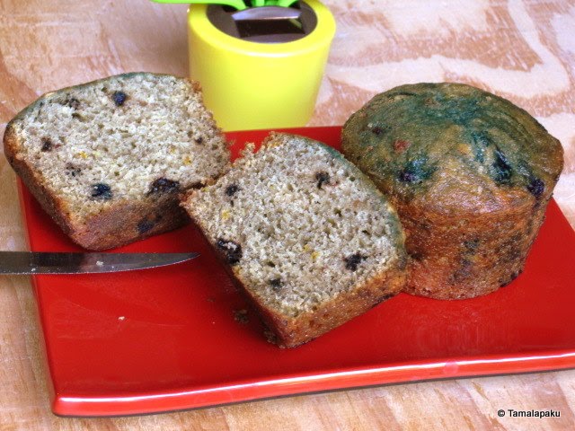 Eggless Blueberry Muffins