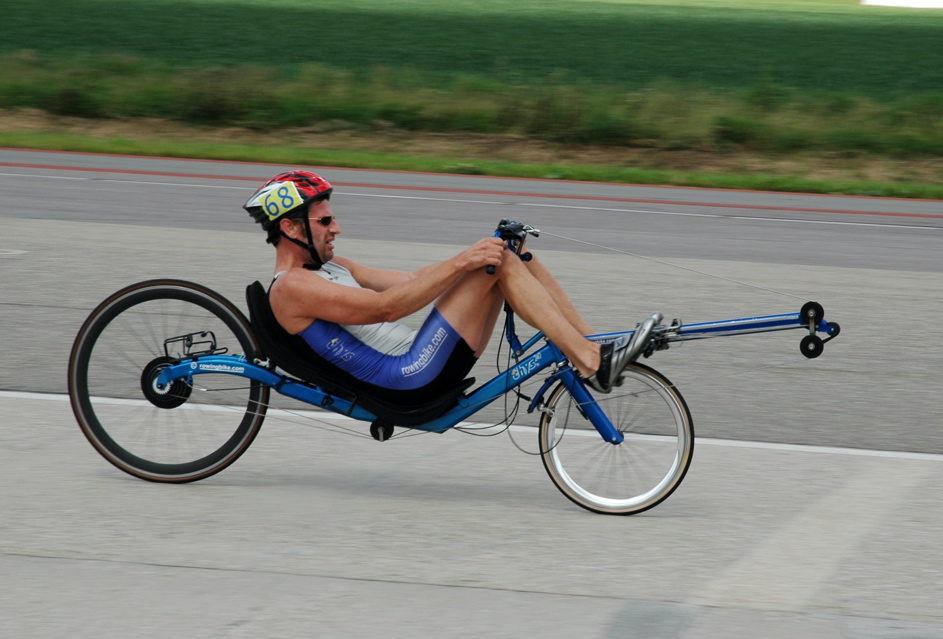 wind and water and earth Rowing bicycle