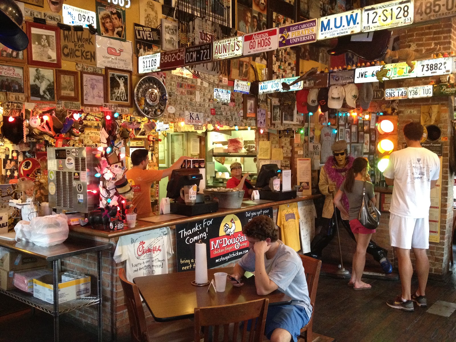 PIG OUT SPOTS McDougal’s Chicken Fingers & Wings (Nashville, TN)