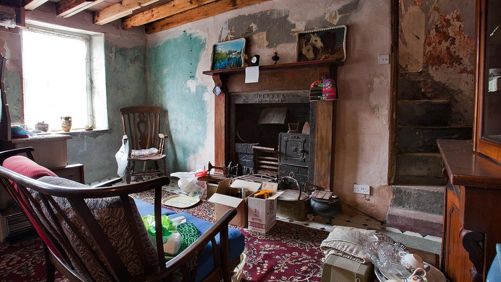 welsh buildings Original terraced house