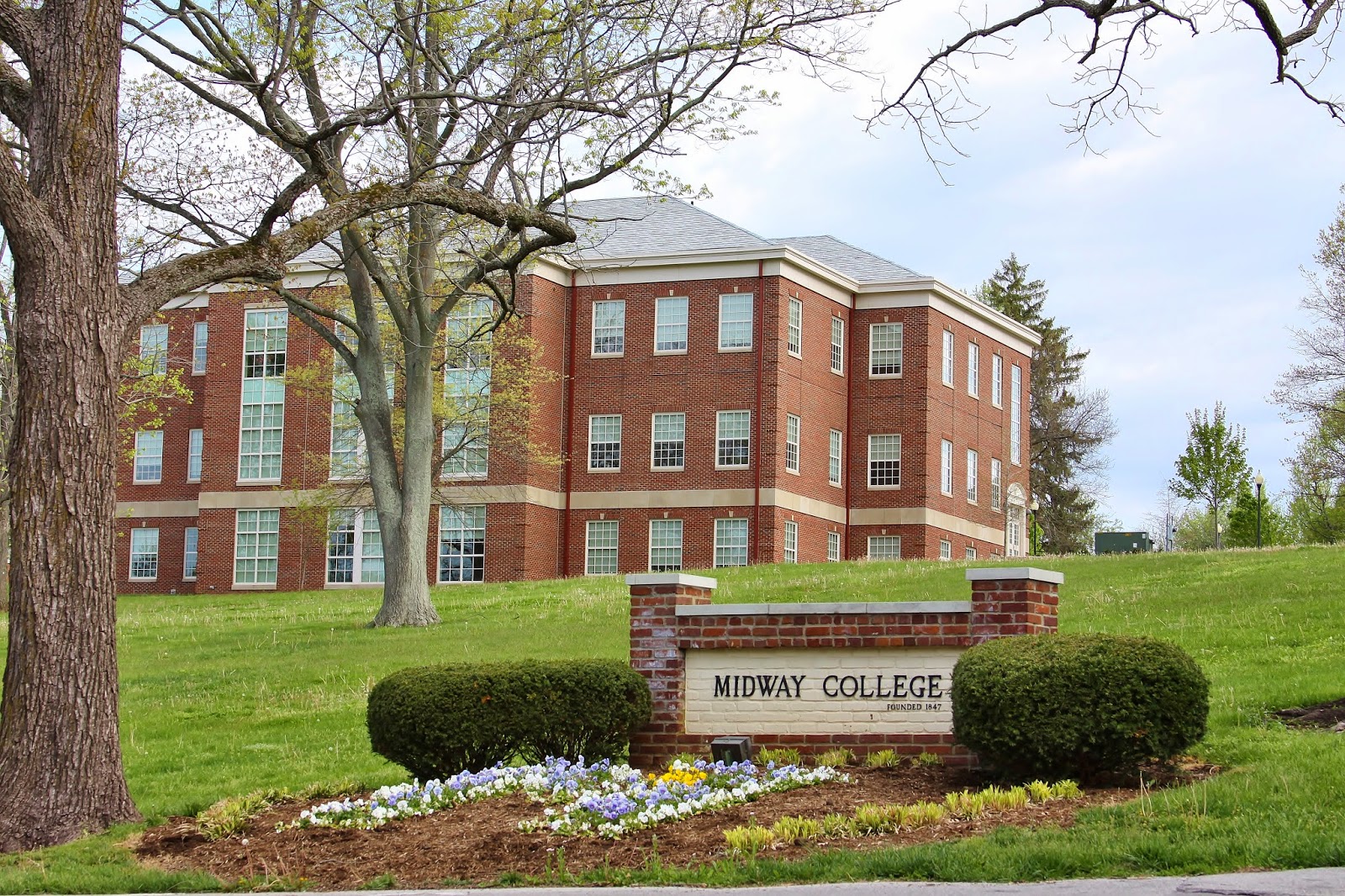 BlueEyed Kentucky Midway College