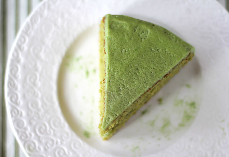 Healthy Matcha Green Tea Cake (high protein)