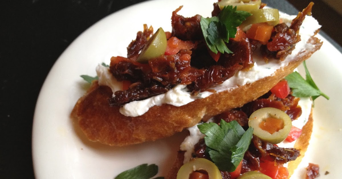 Tate's Kitchen bruschetta with sundried tomatoes