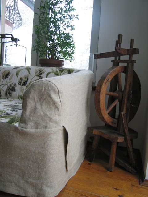 sofa i kołowrotek sofa i kołowrotek