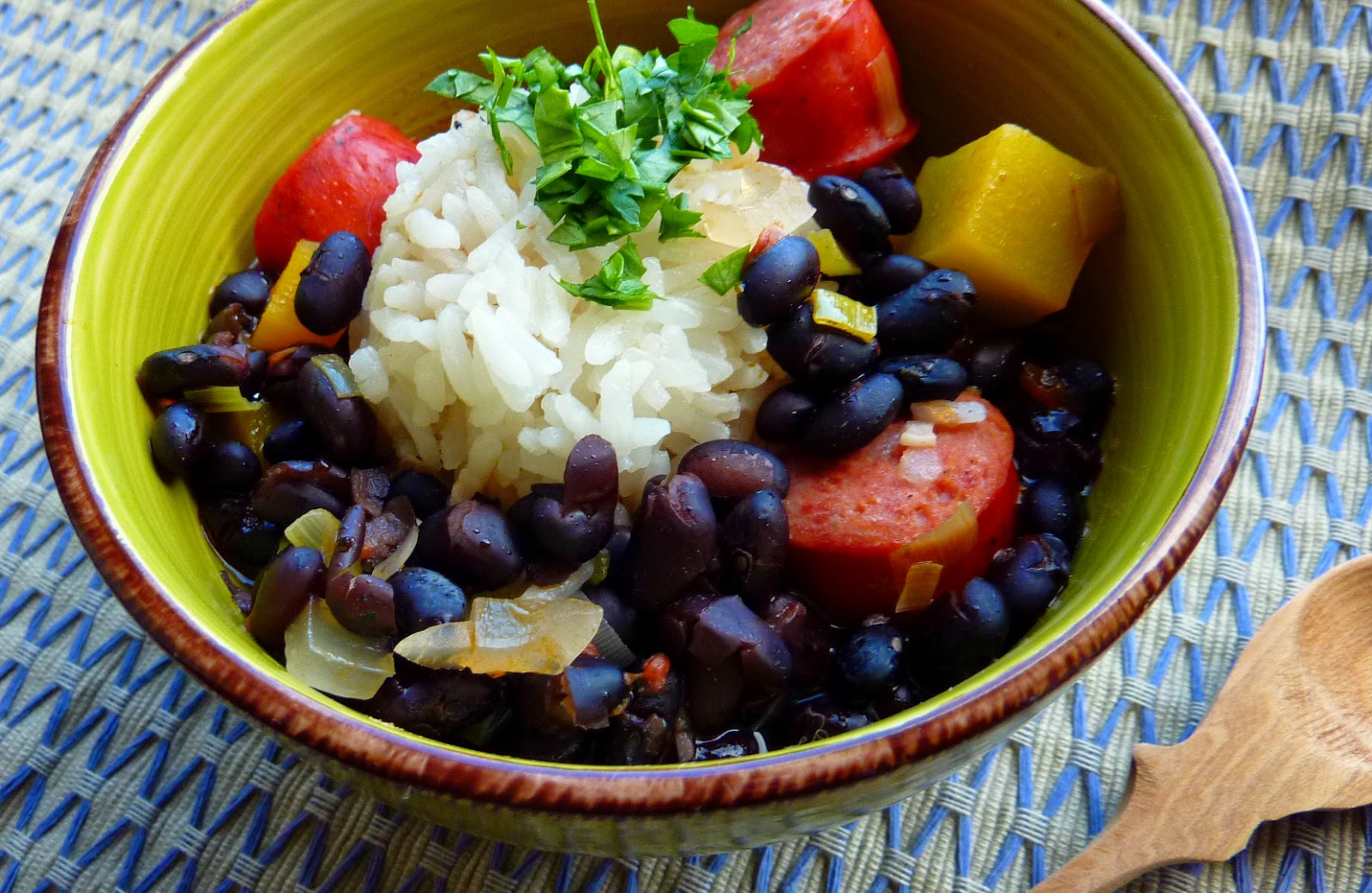 Sopa de Porotos (frijoles, habichuelas) Negros