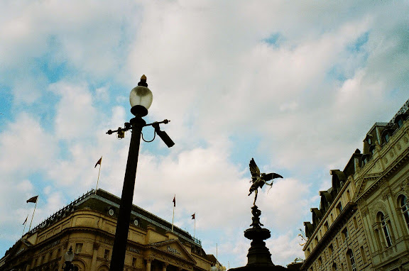 Trafalgar Square Piccadilly Circus