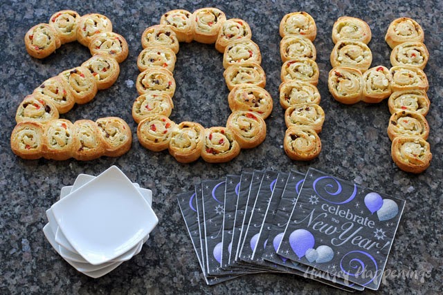 Arrange Mediterranean Pinwheels into &quot;2014&quot; for New Year&#039;s Eve - Hungry Happenings
