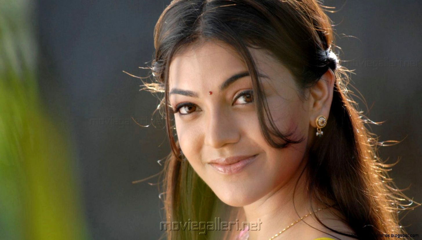 Picture 125044 Kajal Agarwal Cute Smile Wallpapers New Movie Picture 125044 Kajal Agarwal Cute Smile Wallpapers New Movie