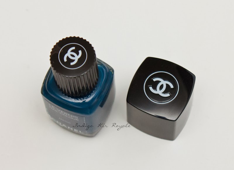 Indigo Kir Royale: CHANEL LE VERNIS IN 'MAGIC' FROM VOGUE FASHION