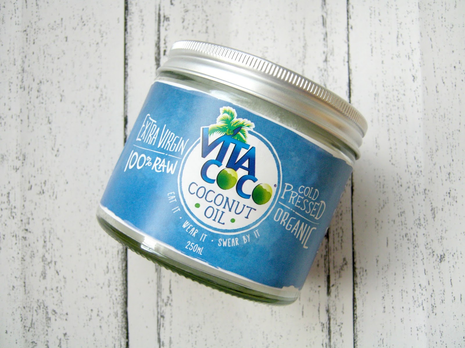 Shona Louise Vita Coco Coconut Oil Review + 5 ways to use it