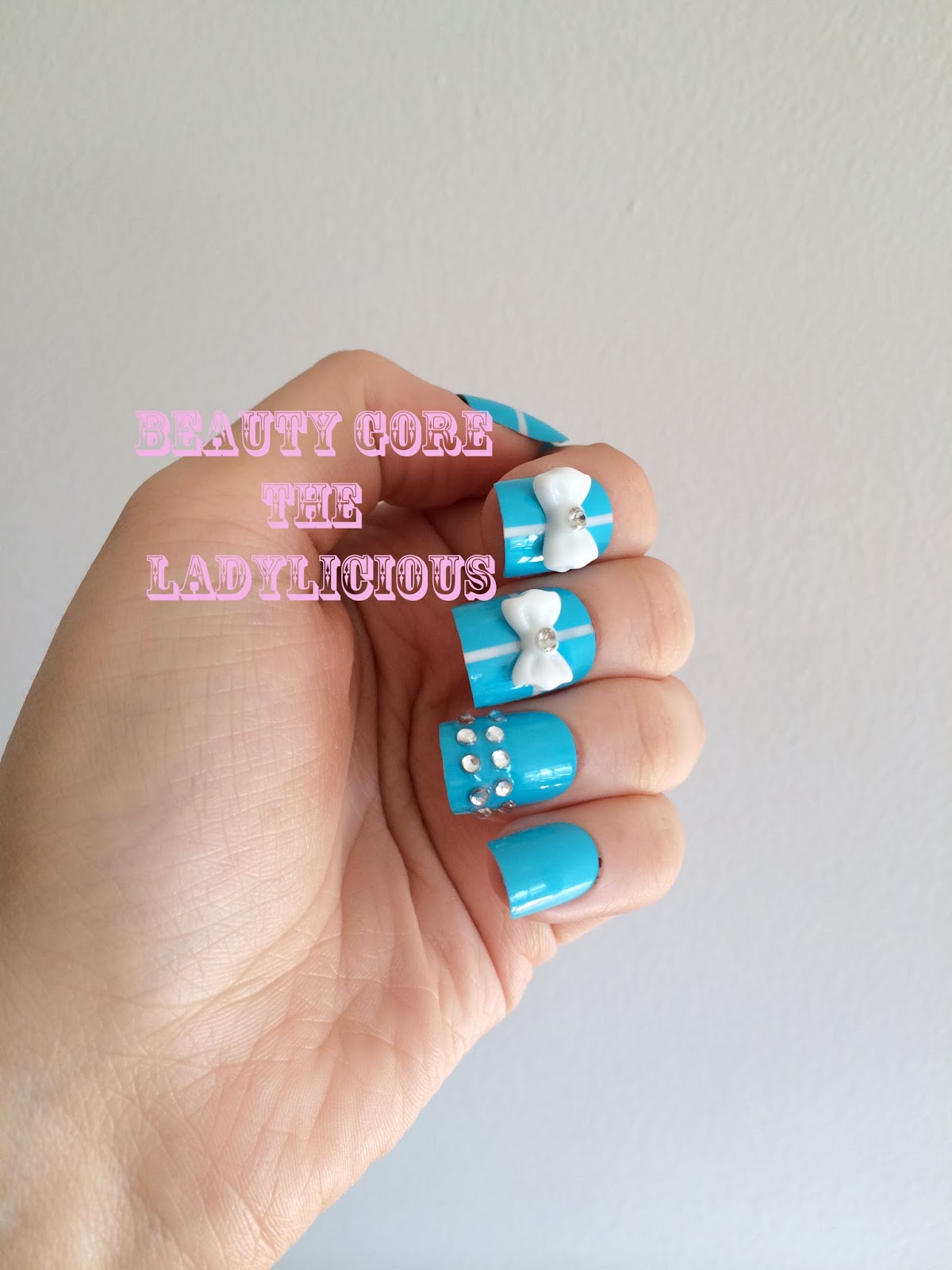 Beauty Gore the Ladylicious İnceleme Claire's 3D Nails Takmak Tırnak