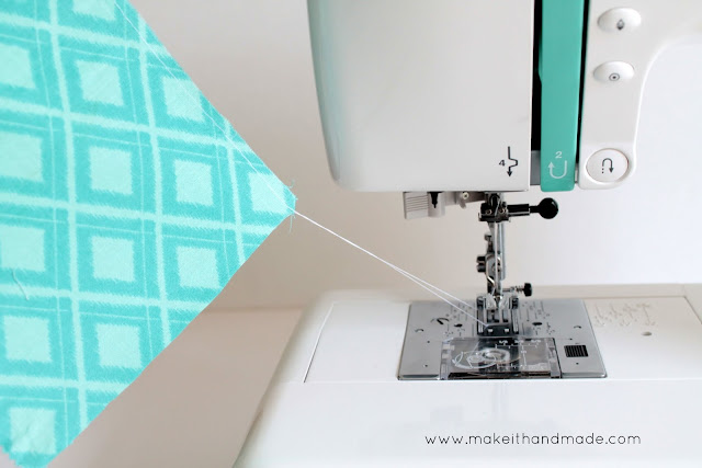 Learn To Ruffle The Old Fashioned Way with Make It Handmade's Rufflicious Week.