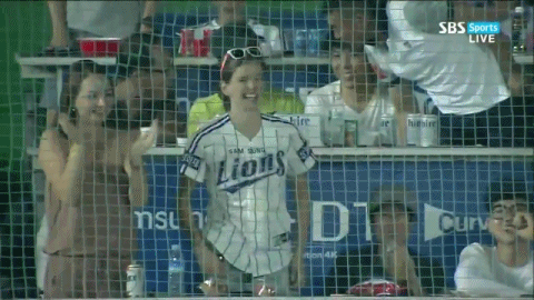 0B3bEMu_1oJymS3B0UDZYb2YxNms.gif