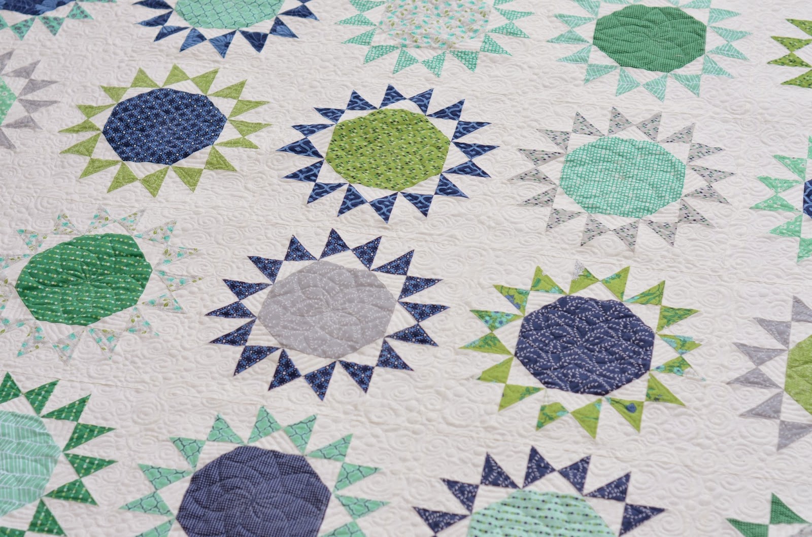 Hyacinth Quilt Designs Nutmeg Stars