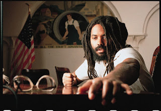 mumia-abu-jamal-de-sentenciado-a-muerte-a-la-segregacion