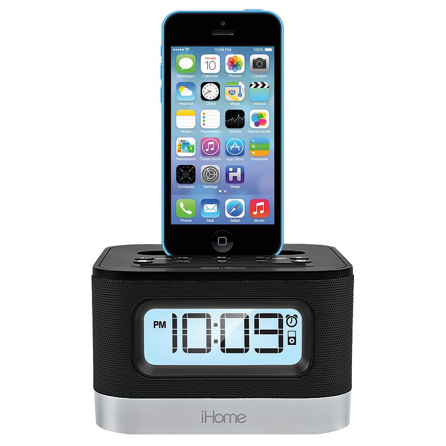 Gift Guide for the Electronics Lover! (Plus a 200 Gift Card Giveaway