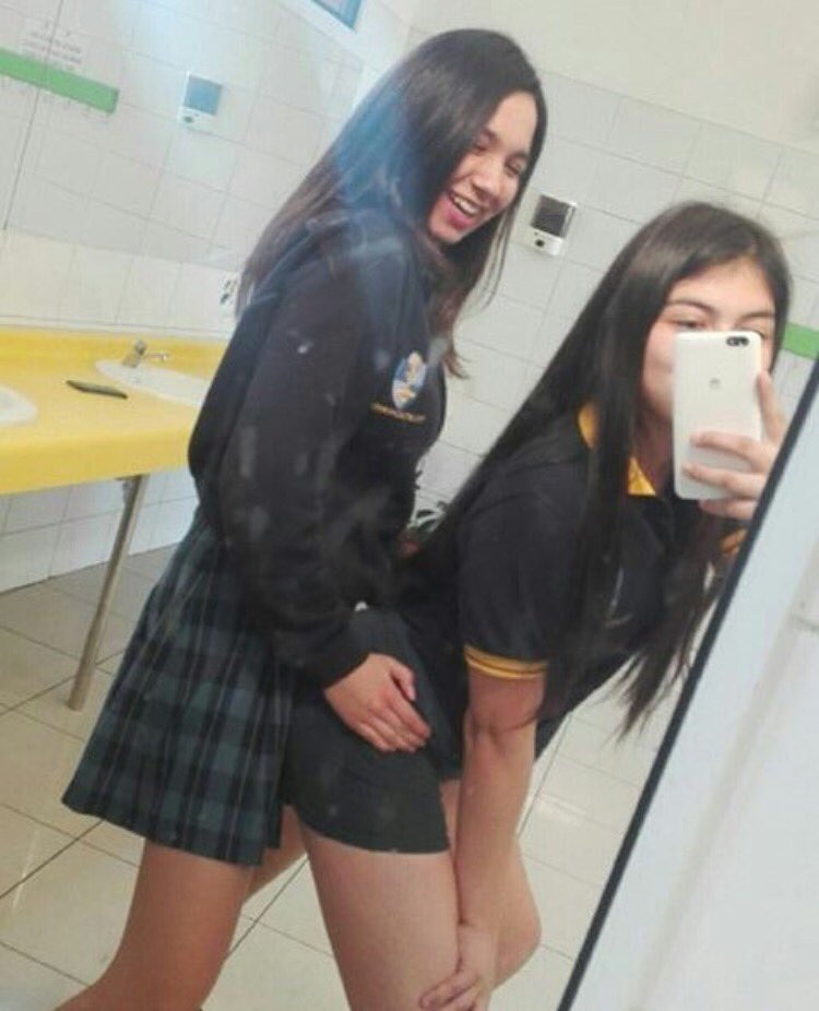 Fakings colegiala fan pictures