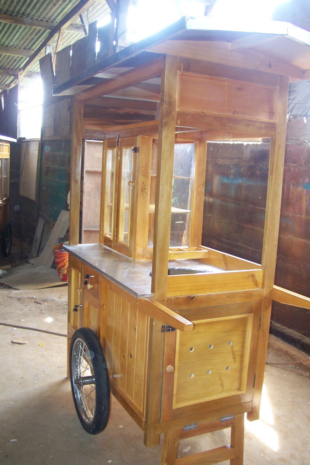 gerobak kayu, jual gerobak, gerobak angkringan, gerobak