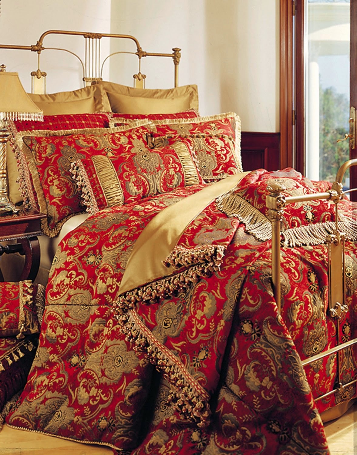 Bedroom Decor Ideas and Designs Top Ten Oriental Bedding Sets