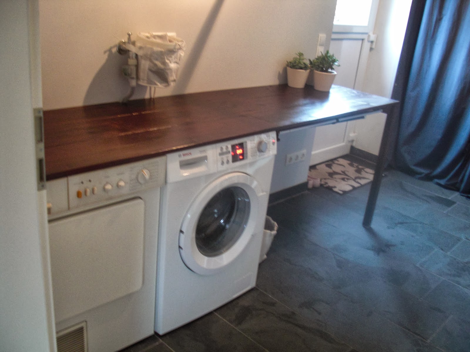 Wäscheständer unter DIY Arbeitsplatte – heim-elich