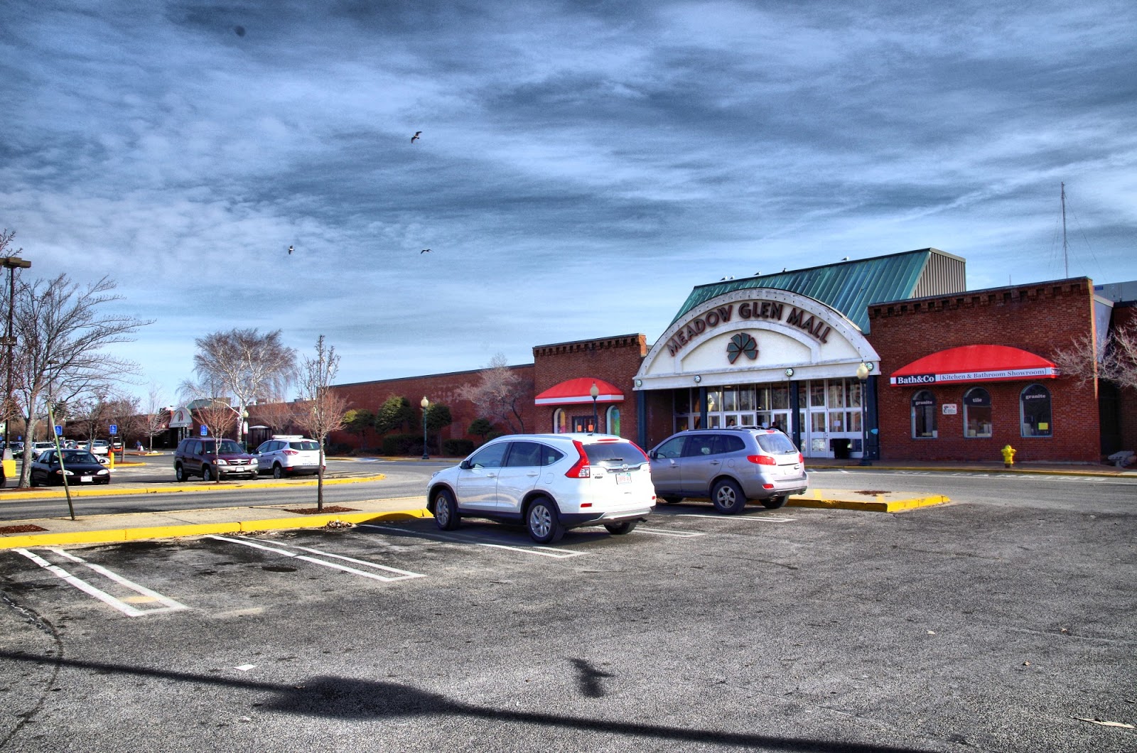 My Amateur Photography Blog Meadow Glen Mall Closing Doomsday Clock 4 Minutes To Midnight