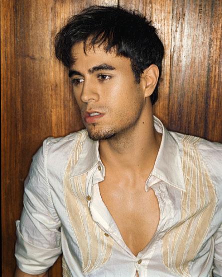 Enrique Iglesias Best Singer Hot Body Wallpapers 2012