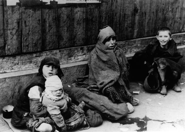The Warsaw Ghetto Children