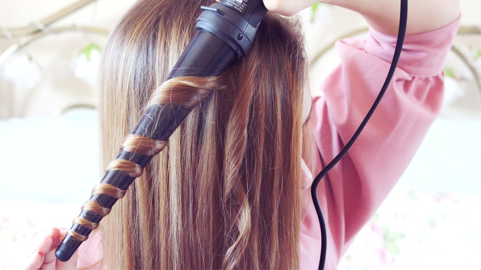 HAIR Creating Cloud Nine Curls Thumbelina Lillie