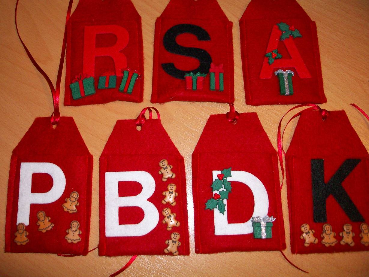 365 DAYS OF PINTEREST CREATIONS day 151 felt gift bags for the