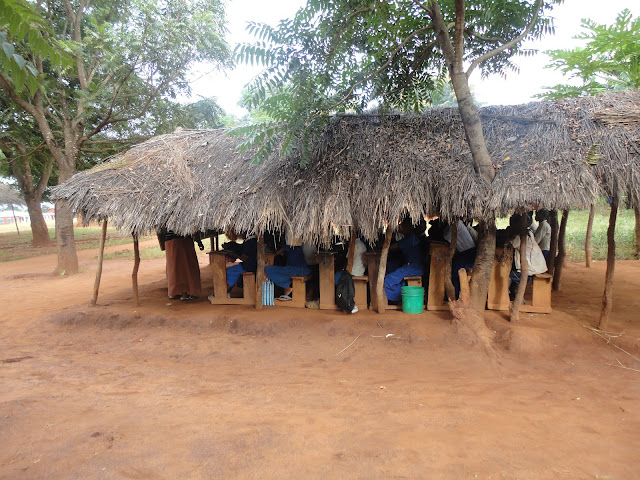 mojawapo+ya+darasa+shule+ya+msingi+selou