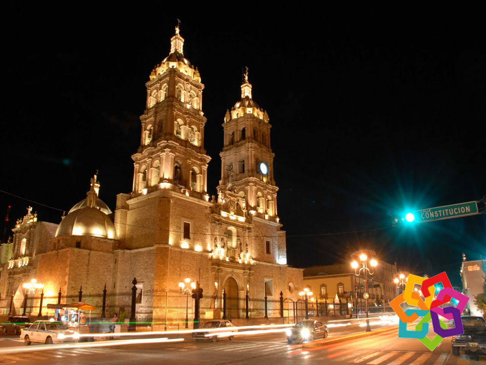MICHOACÁN MÁGICO MICHOACÁN MÁGICO LE INVITA A PASEAR DE NOCHE POR EL