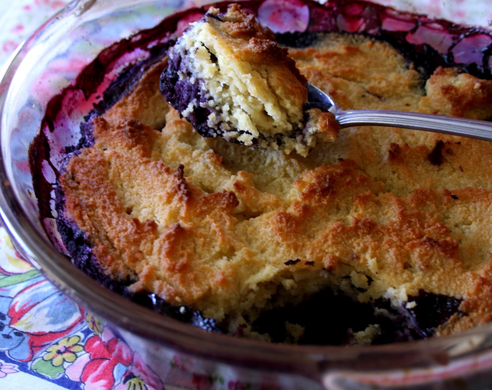 24/7 Low Carb Diner Berry Cobbler