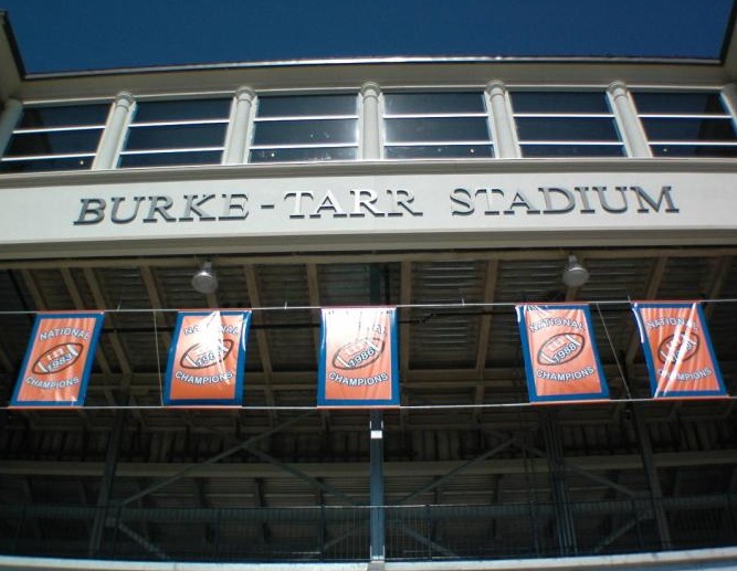 Leesburg Yellow Jackets Football News Perry Has Chance At History In