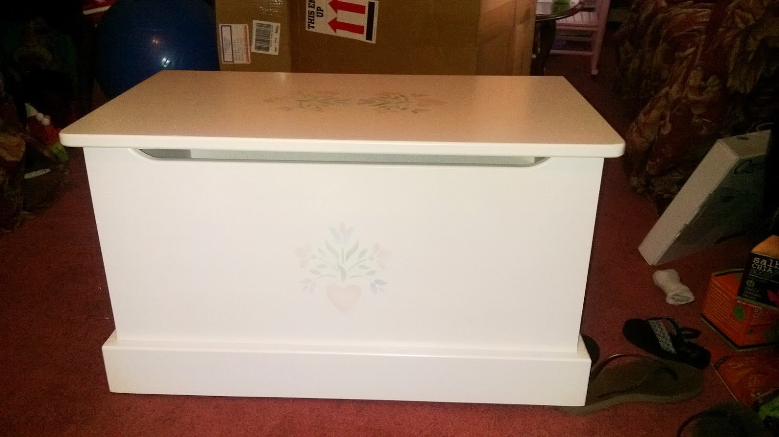 Momma4Life Holiday Gift Guide Amish Toy Box Review/Giveaway