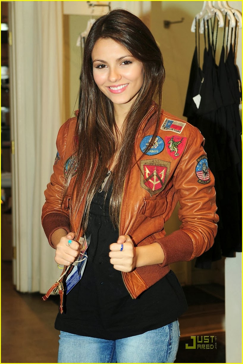 Victoria Justice - look ~ Fragmentos Contemporâneos