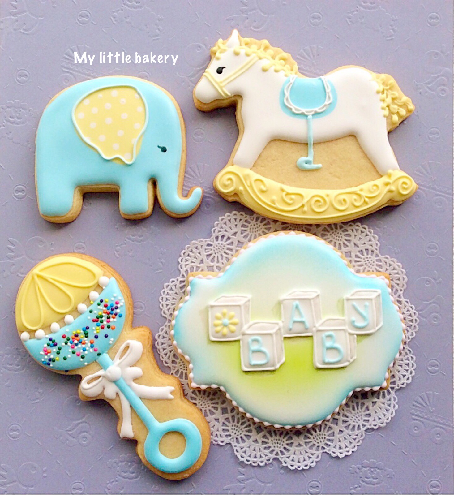 My little bakery 🌹 Baby shower cookies.