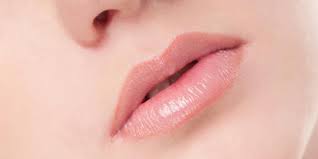 Cara Memerahkan Bibir Secara Alami Tanpa Lipstik
