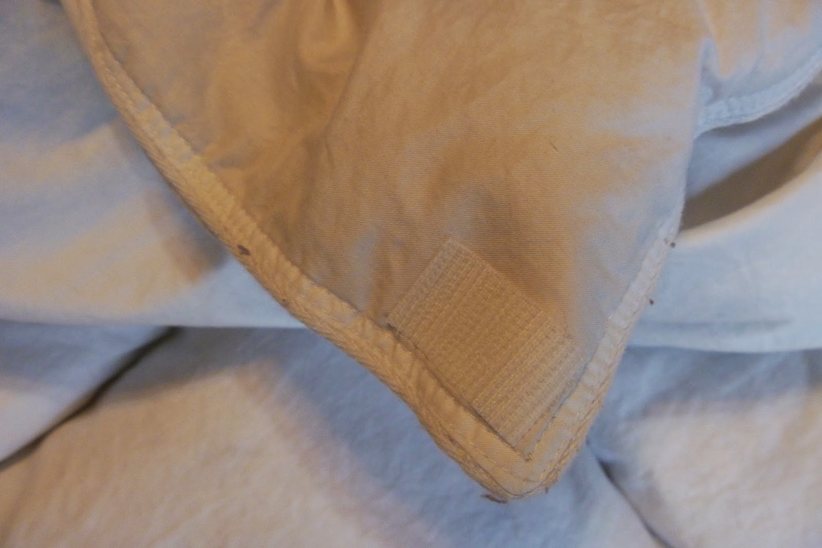 Jumping Bean Soup How to attach a duvet cover to your comforter with