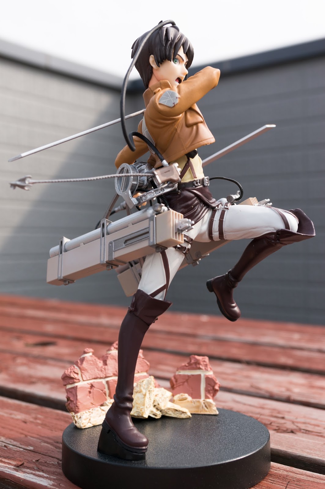 新品 進撃の巨人 エレン 立体機動スペシャル フィギュア 進撃の巨人 フリュー 立体機動スペシャルフィギュア ～エレン