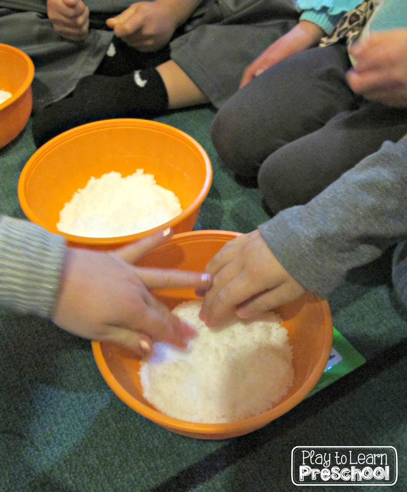 Magic Snow Play to Learn