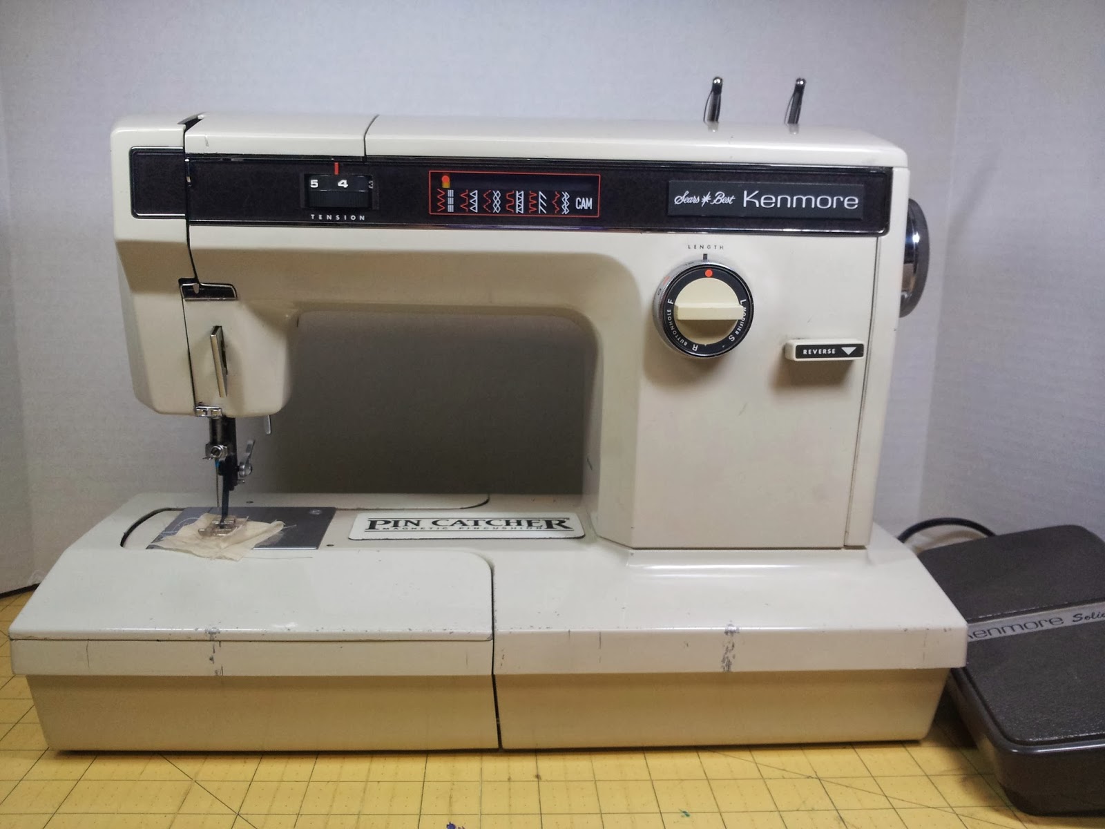 DragonPoodle Studio: December 2013