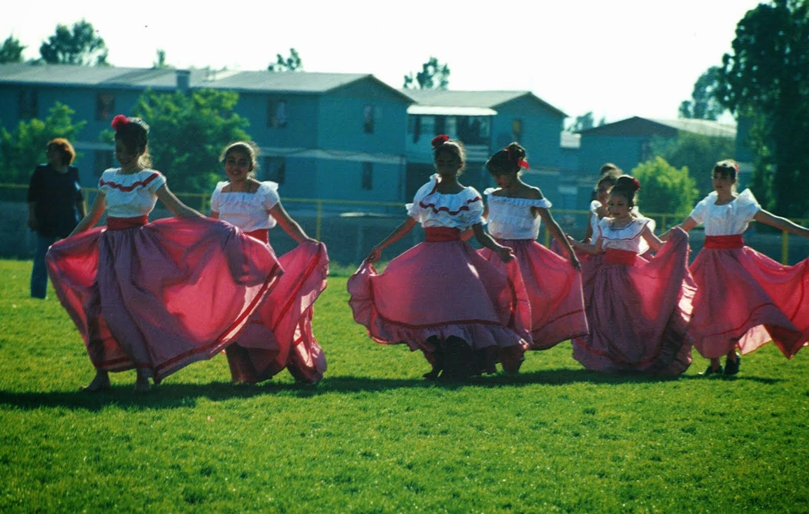 cuadro coreográfico al inicio de los 90