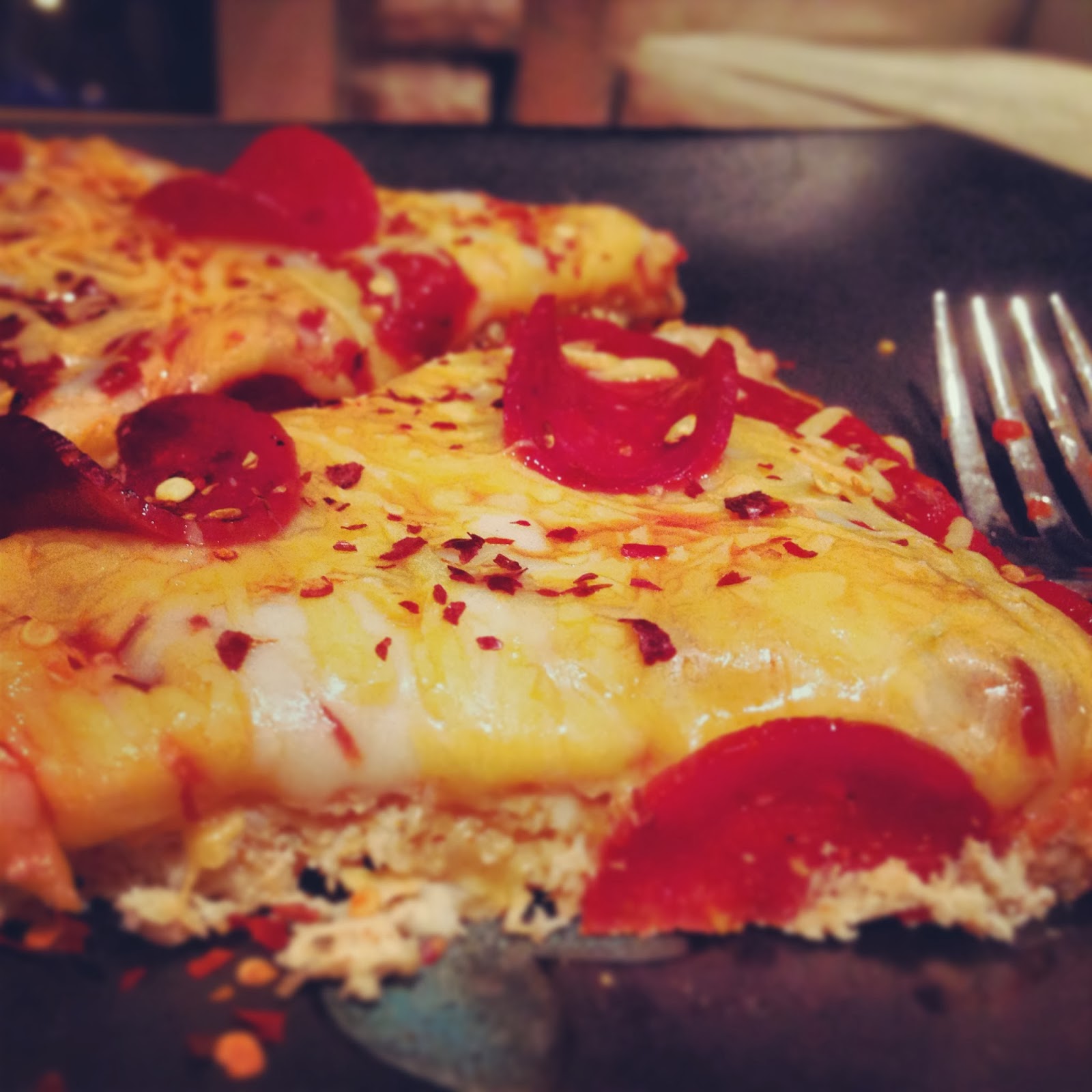 Simply Stacy Meat Crust "Healthy Pizza"