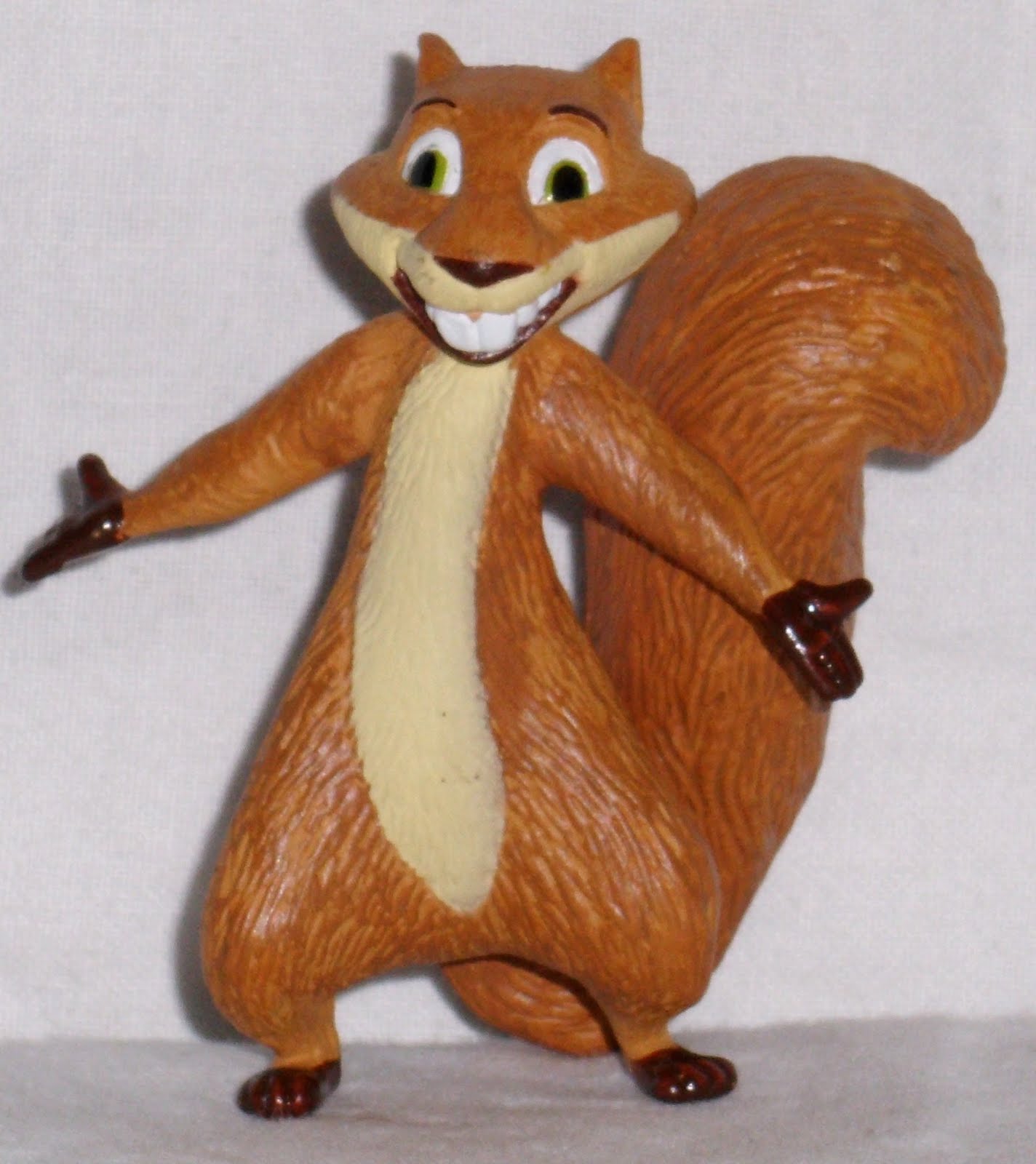 ardilla vecinos invasores