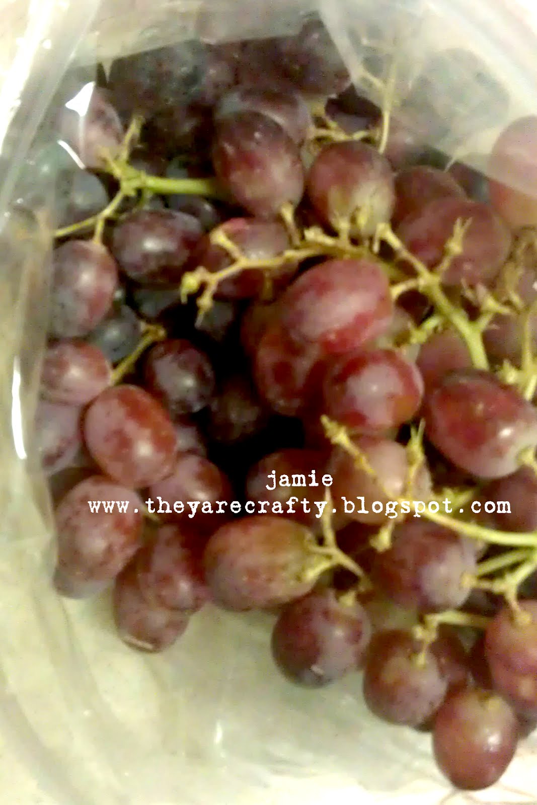 They Are Crafty Cleaning Grapes