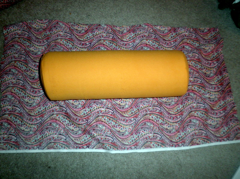 Mommy Makes Me No Sew Bolster Pillow