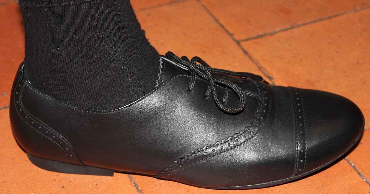 Craftaholic Clarks school shoes review